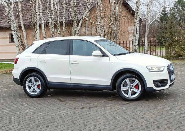 Audi Q3 cena 56000 przebieg: 233047, rok produkcji 2012 z Bielawa małe 596